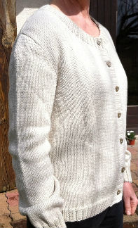 Cardigan beige laine et mohair profil