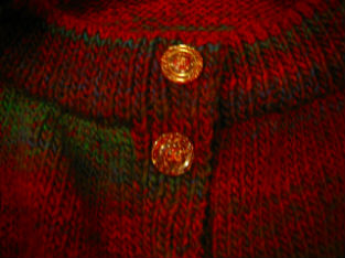 Cardigan laine rouge à poches bouton